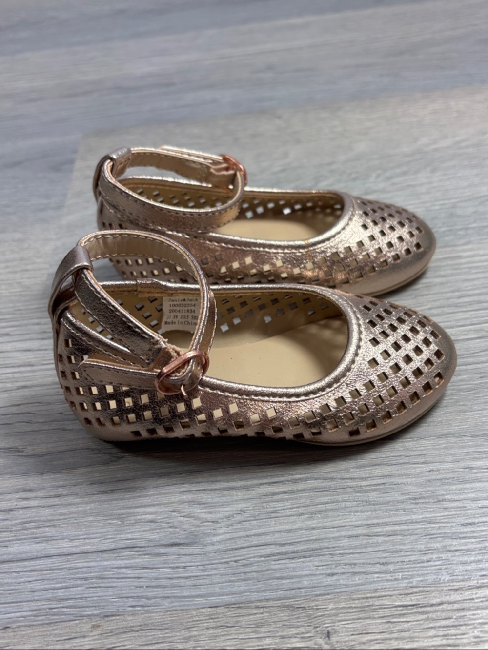 Janie and Jack Rose Gold Perforated Shoes - size‎ 5 NEW